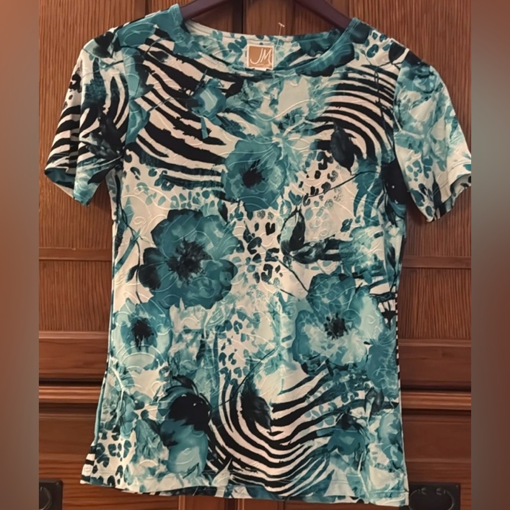 NWOT JM Collection Petite Stretchy Floral Abstract Watercolor Zebra Print Top